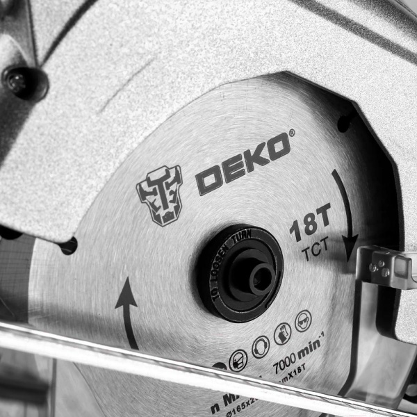 пила (дисковая) Deko DKCS20 Laser (ручная)