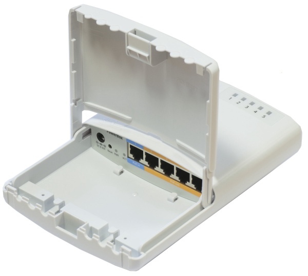 RB750P-PBr2 Router PowerBOX 5xLAN (four with PoE out), outdoor case, PSU, PoE, mounting set {10}